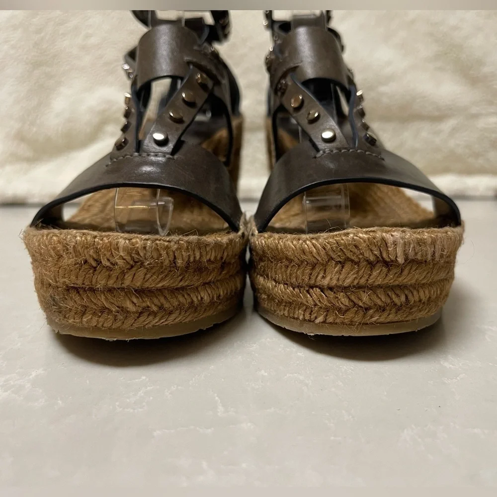 GUC Jimmy Choo Raffia Calfskin Stud Danica 80mm Wedge Sandals. Size 37 1/2